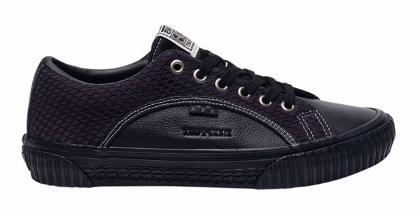 Skate Lampin - Vans X Pass-Port - Black/Purple