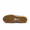 Vertebrae - Nike SB - Black/White/Gum